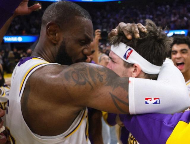 詹库杜圣诞演绎梦幻一夜 明天仍要与残酷现实对线