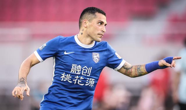 新科中超冠军备战全面提速 两新人成重点考察对象